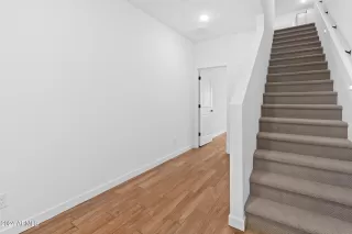 Photo #3: 6792988 Listing