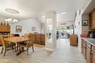 Photo #5: 6793099 Listing