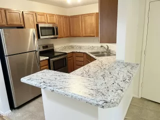 Photo #6: 6793242 Listing