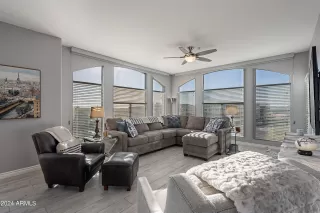 Photo #5: 6793879 Listing 