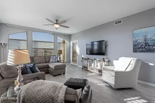 Photo #6: 6793879 Listing 