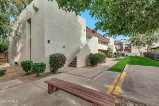 Photo #1: 6794048 Listing 