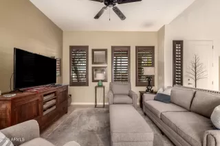 Photo #6: 6794126 Listing 