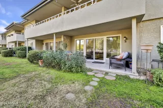 Photo #3: 6794175 Listing 