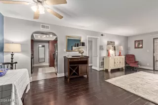Photo #1: 6794197 Listing 