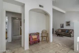 Photo #6: 6794515 Listing