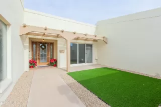 Photo #2: 6795349 Listing