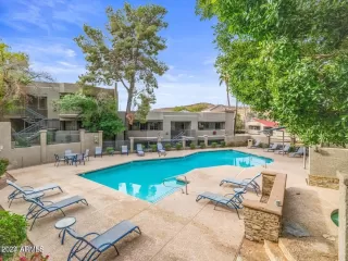 Photo #3: 6795400 Listing