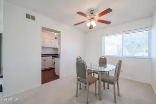 Photo #6: 6796152 Listing 