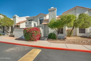 Photo #3: 6796158 Listing