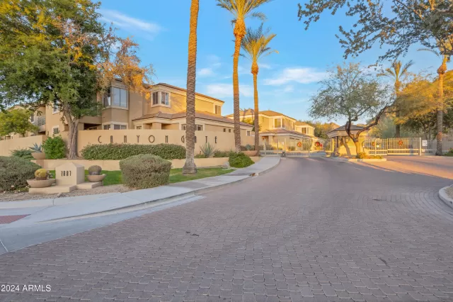 MLS: 6796474 Condo For Sale