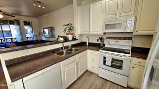 Photo #4: 6796477 Listing