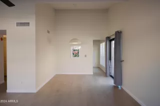 Photo #3: 6796619 Listing