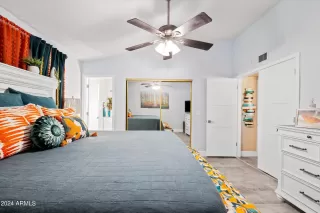 Photo #5: 6796638 Listing