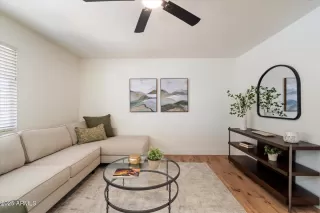 Photo #3: 6796843 Listing