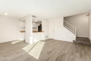 Photo #4: 6796862 Listing 