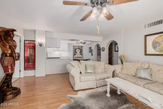 Photo #1: 6797042 Listing 