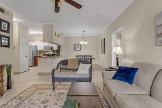 Photo #2: 6797493 Listing 