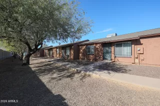 Photo #2: 6797669 Listing