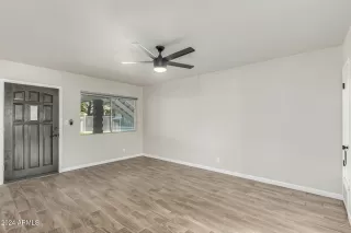 Photo #5: 6797715 Listing