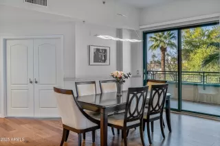 Photo #4: 6797799 Listing 