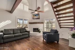 Photo #5: 6798067 Listing