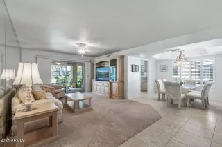 Photo #5: 6798160 Listing 