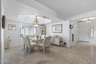 Photo #6: 6798160 Listing 