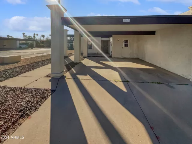 MLS: 6798678 Condo For Sale