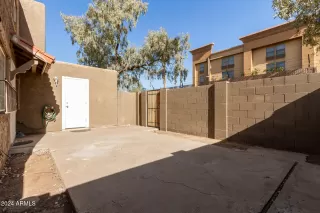 Photo #6: 6798682 Listing 