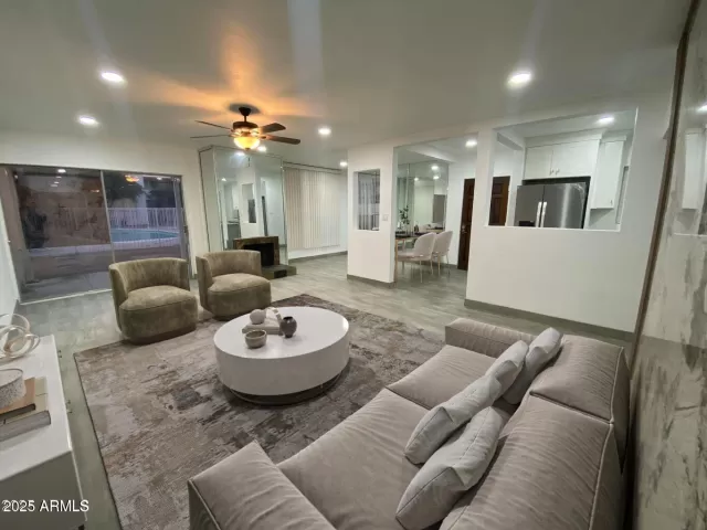 MLS: 6798771 Condo For Sale