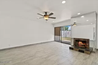 Photo #6: 6798771 Listing