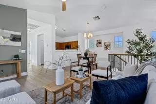 Photo #1: 6798784 Listing 