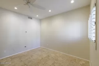 Photo #5: 6798894 Listing 