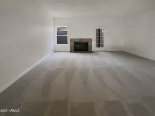 Photo #2: 6799202 Listing 