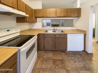 Photo #5: 6799202 Listing 