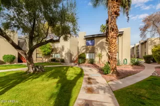 Photo #2: 6799226 Listing 