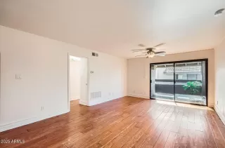 Photo #2: 6799400 Listing 