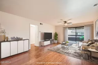 Photo #3: 6799400 Listing 