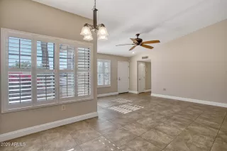 Photo #6: 6799550 Listing