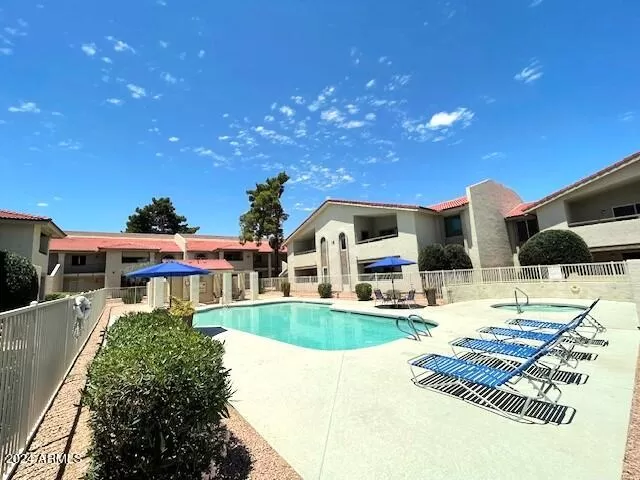 MLS: 6799559 Condo For Sale