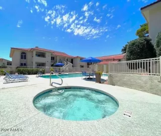 Photo #4: 6799559 Listing 