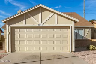 Click for more information on MLS # 6799561 : 10018 N 66TH LANE More Details about MLS # 6799561 : 10018 N 66TH LANE