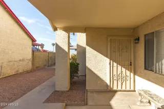 Photo #6: 6799561 Listing 