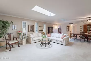 Photo #1: 6799675 Listing