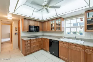 Photo #2: 6799675 Listing