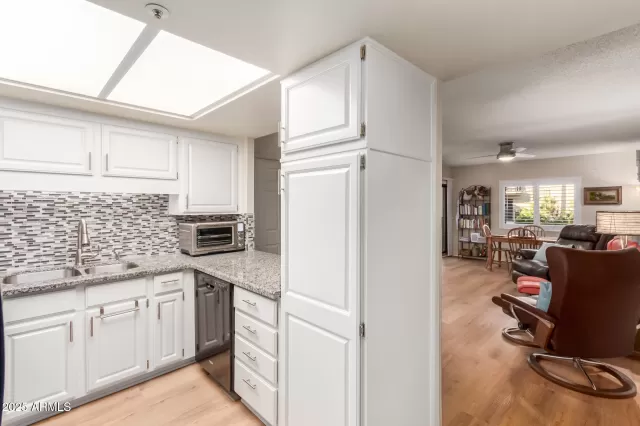 MLS: 6799889 Condo For Sale