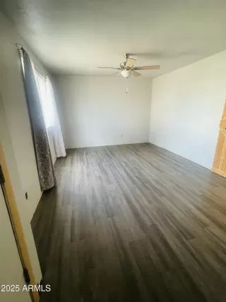 Photo #2: 6800026 Listing 