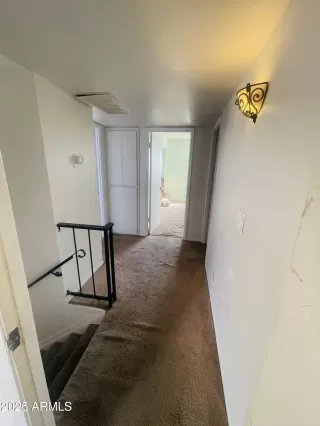 Photo #5: 6800026 Listing 