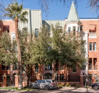 Photo #1: 6800093 Listing